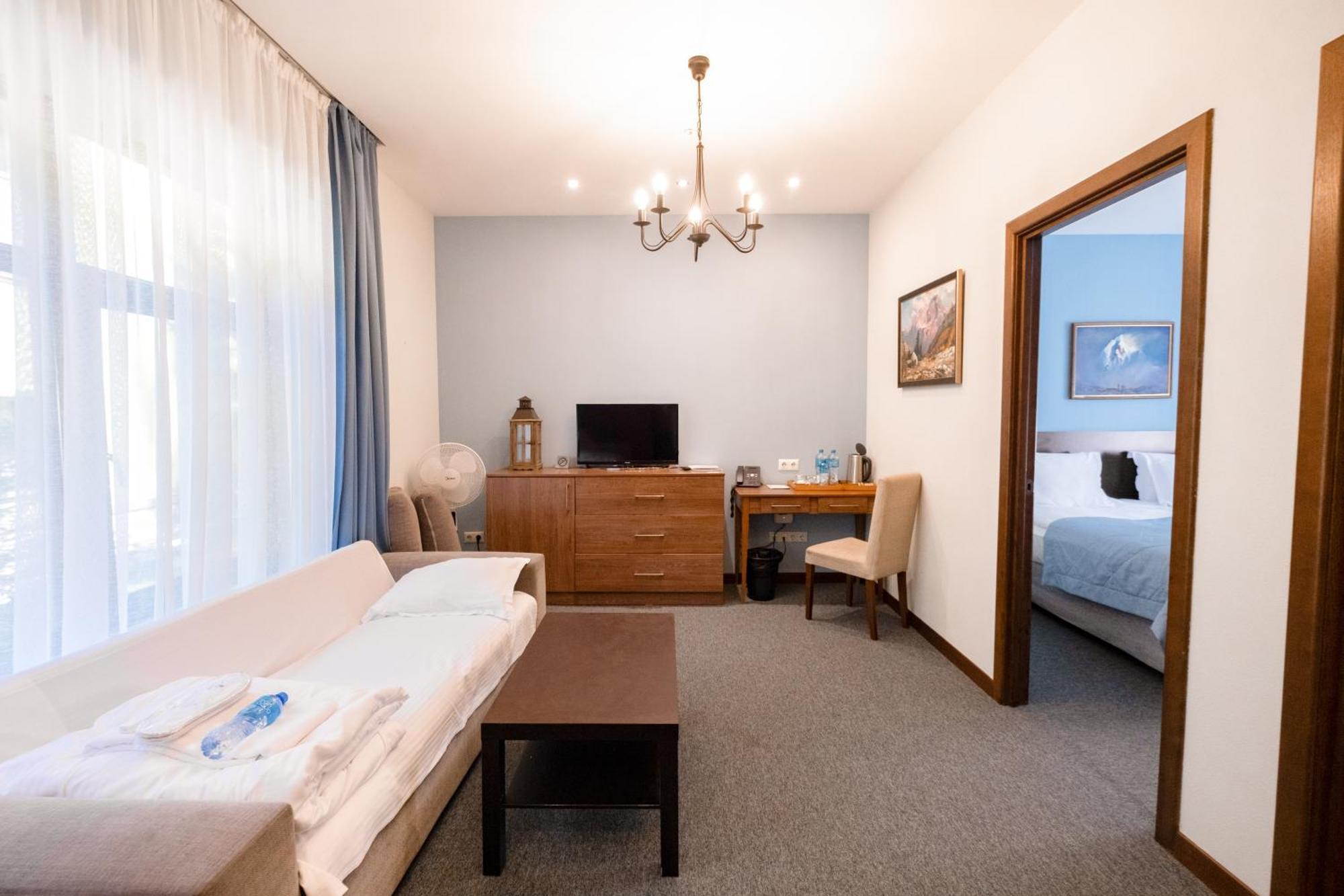 Oi-Qaragai Mountain Resort Besqaynar Exteriér fotografie